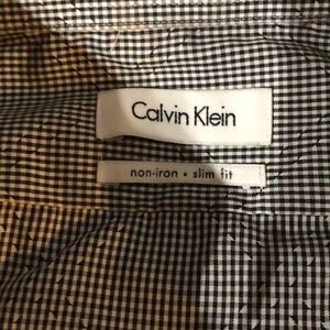 Long sleeve dress shirt